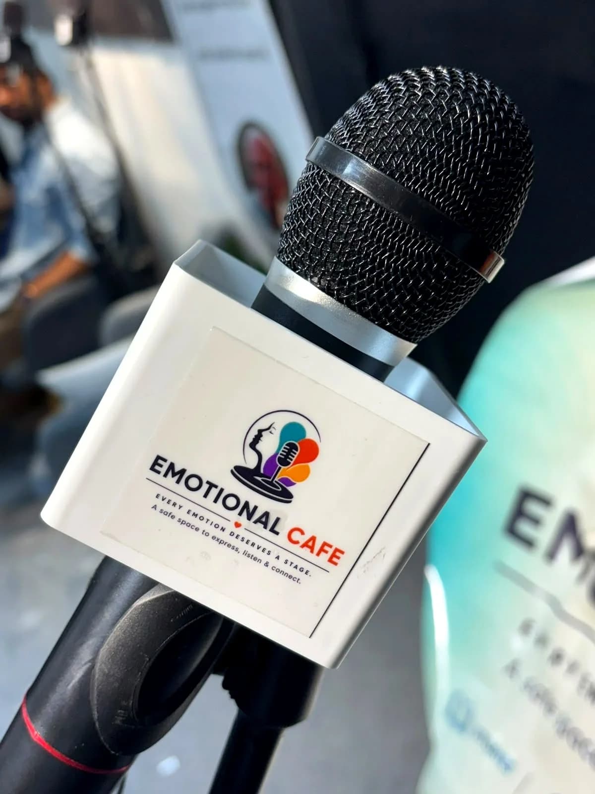Emotional Cafe — fc9edaba